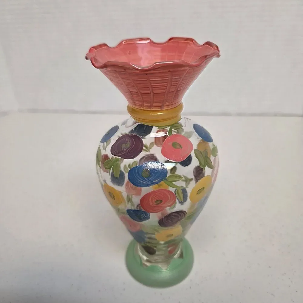 Tracy Porter Hand Painted blown Glass Vase Floral Design Ruffled Top 6.5”
